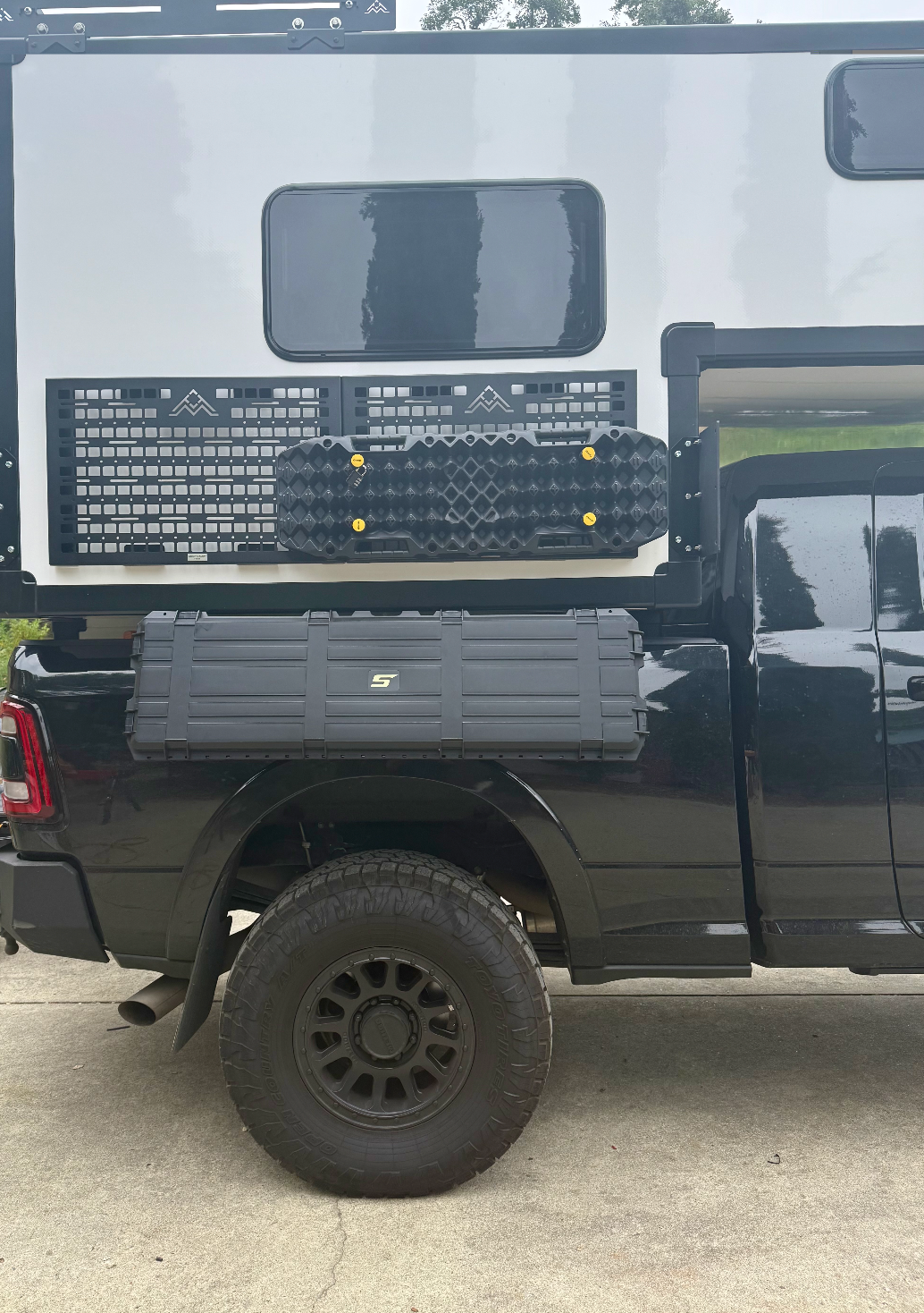 STAPLL Fender Rack Bedside Truck Storage