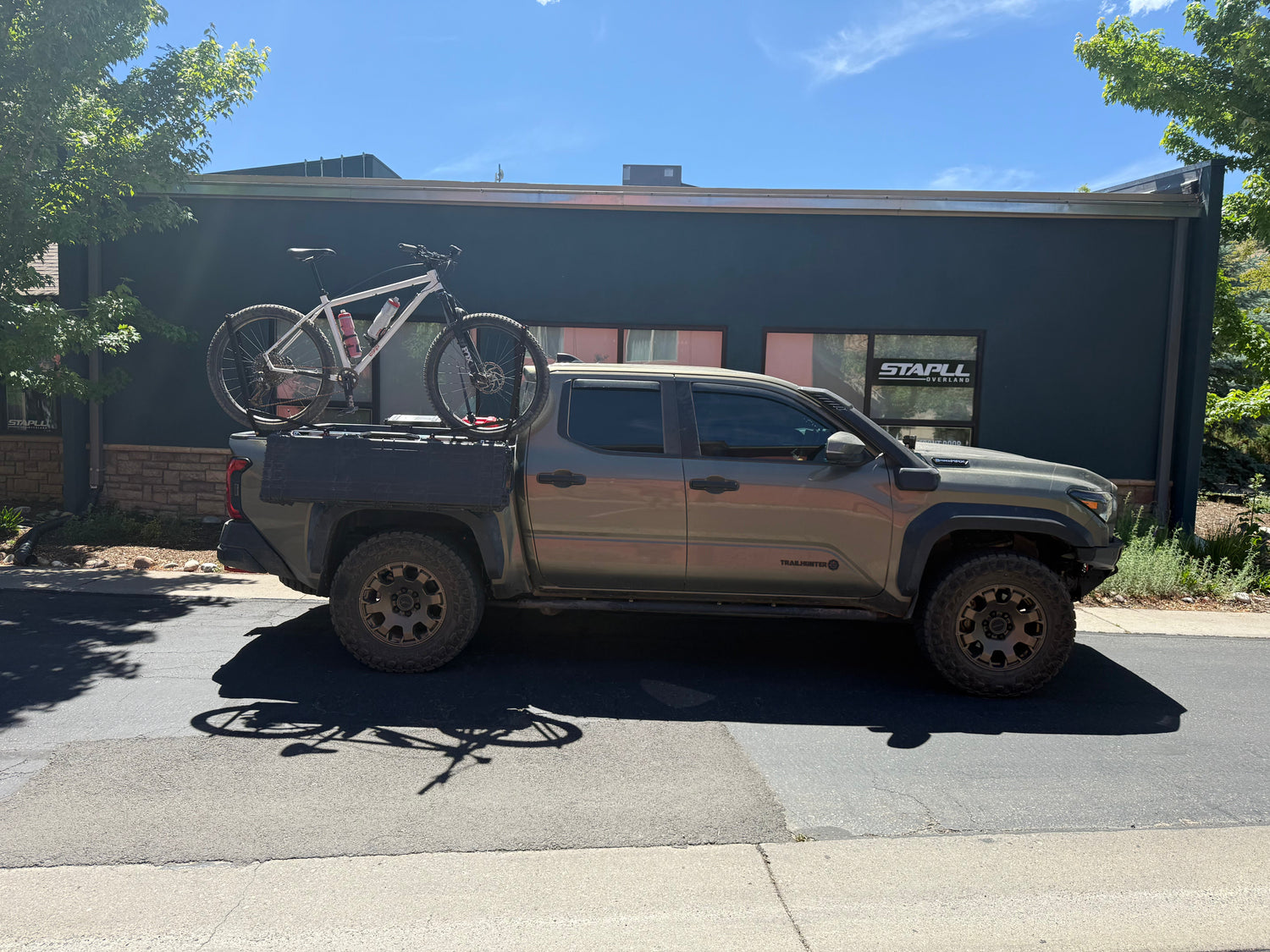 side mount bike rack stapll fender rack